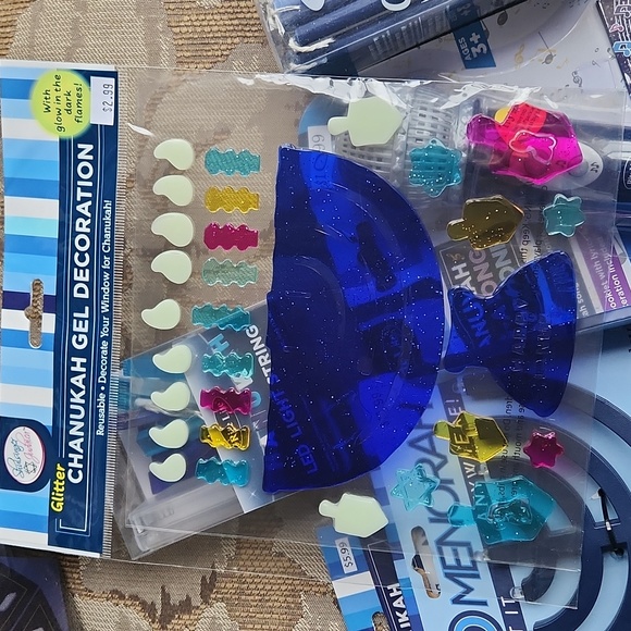 Hanukkah decoration bundle - Picture 14 of 14